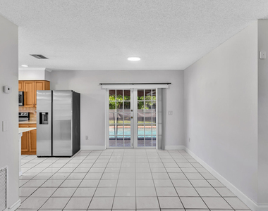 4719 Bison Street - Photo Thumbnail 13