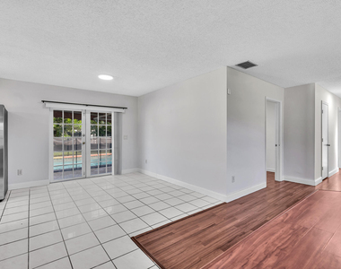 4719 Bison Street - Photo Thumbnail 14