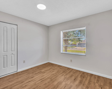 4719 Bison Street - Photo Thumbnail 34
