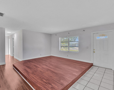 4719 Bison Street - Photo Thumbnail 10