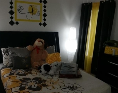 1566 Sw Flagami Road - Photo Thumbnail 10