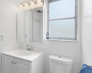 7875 Margate Boulevard - Photo Thumbnail 14