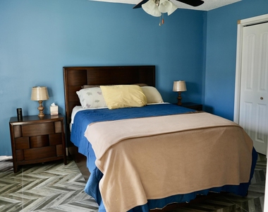 354 Maplecrest Circle - Photo Thumbnail 7