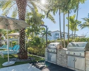 4961 W Sample Road - Photo Thumbnail 9