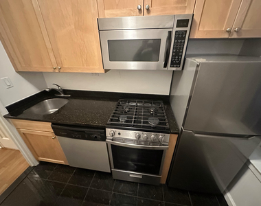 1 Jane Street - Photo Thumbnail 12