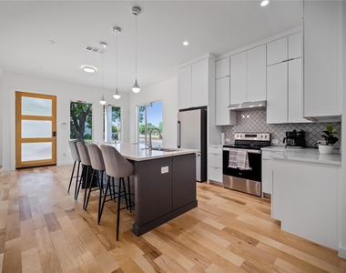 1350 Strickland Street - Photo Thumbnail 10