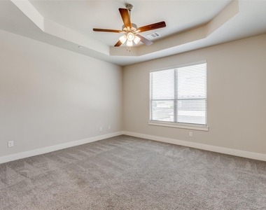 803 Aberdeen Crossing - Photo Thumbnail 4