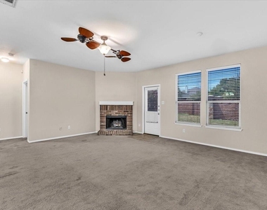 619 Denali Drive - Photo Thumbnail 17