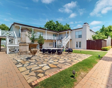 5919 E University Boulevard - Photo Thumbnail 32