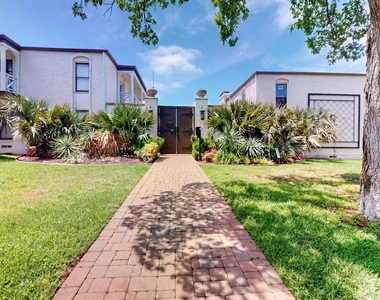 5919 E University Boulevard - Photo Thumbnail 31