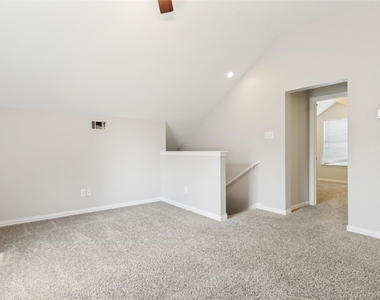 1219 Devonshire Drive - Photo Thumbnail 13
