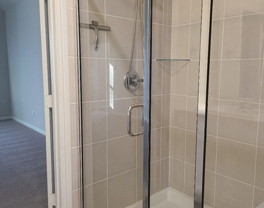 2439 Rocky Mountain Drive - Photo Thumbnail 11