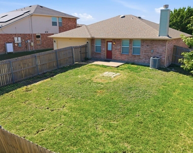 1416 Primrose Lane - Photo Thumbnail 19