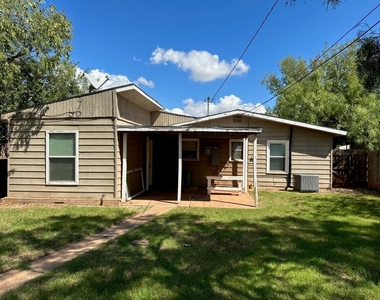 2034 Fannin Street - Photo Thumbnail 28