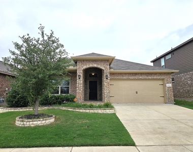 2424 Clay Creek Lane - Photo Thumbnail 1