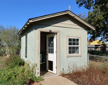 3800 Dr Griffin Road - Photo Thumbnail 5