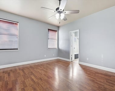 2220 Willow Drive - Photo Thumbnail 13