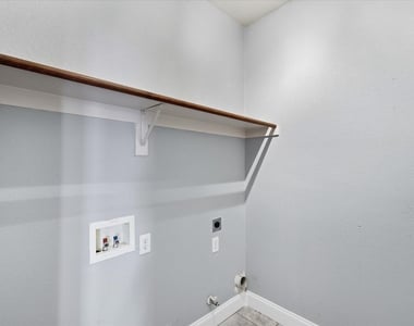 2220 Willow Drive - Photo Thumbnail 18