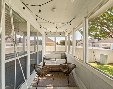 5008 Garber Lane - Photo Thumbnail 16