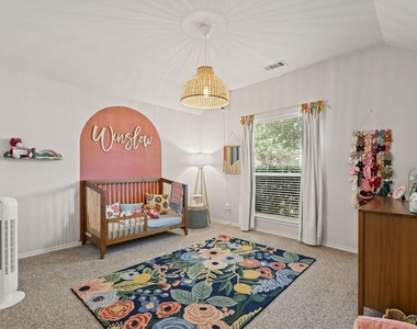 5008 Garber Lane - Photo Thumbnail 4