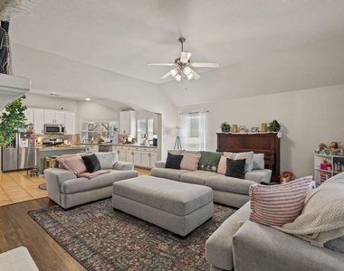 5008 Garber Lane - Photo Thumbnail 11
