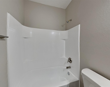 8512 Cumberland Gap Drive - Photo Thumbnail 16