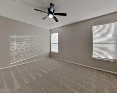 8512 Cumberland Gap Drive - Photo Thumbnail 8