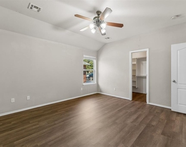 204 John Rausch Lane - Photo Thumbnail 18