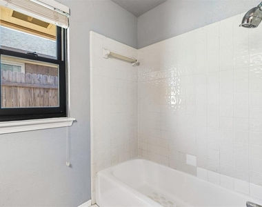 1708 Rocky Mountain Way - Photo Thumbnail 29