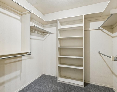 1708 Rocky Mountain Way - Photo Thumbnail 21