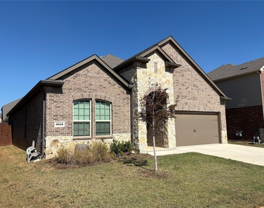 9813 Gray Barrel Drive - Photo Thumbnail 1