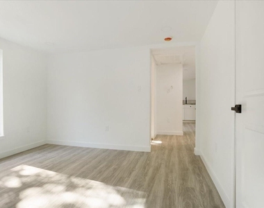 450 Hickory Street - Photo Thumbnail 17