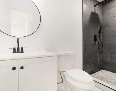 450 Hickory Street - Photo Thumbnail 21