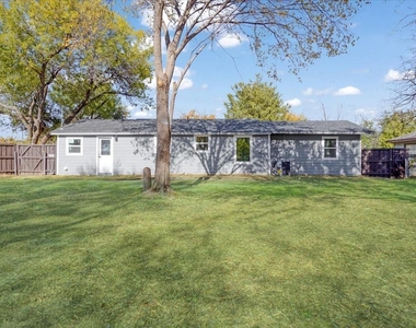450 Hickory Street - Photo Thumbnail 32