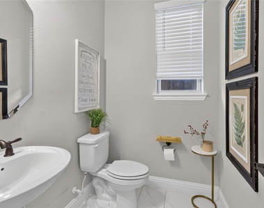 9633 Croswell Street - Photo Thumbnail 19