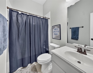 9633 Croswell Street - Photo Thumbnail 28