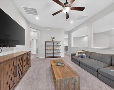 9633 Croswell Street - Photo Thumbnail 23