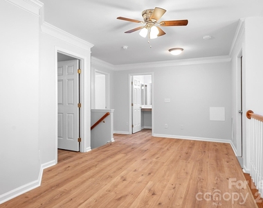 109 Kase Court - Photo Thumbnail 23