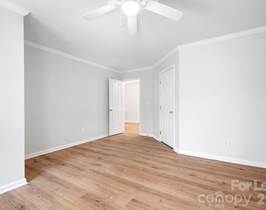 109 Kase Court - Photo Thumbnail 26