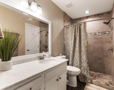5016 Elms Court - Photo Thumbnail 11