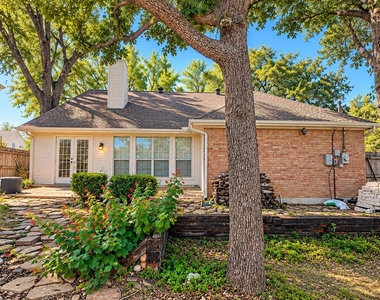 4301 Murwick Drive - Photo Thumbnail 24