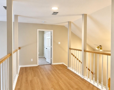 4301 Murwick Drive - Photo Thumbnail 17