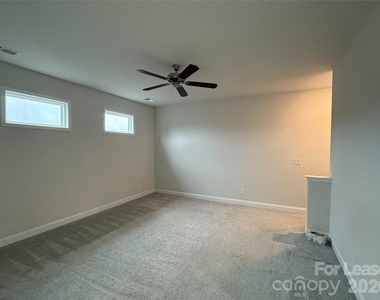 10179 Meeting House Drive - Photo Thumbnail 17