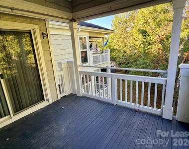 547 Southeast Drive - Photo Thumbnail 31