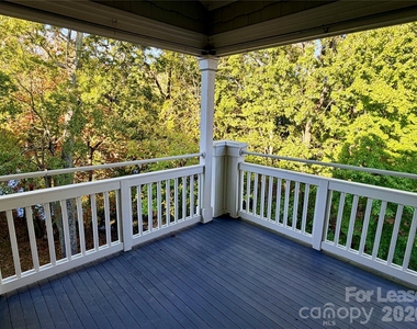 547 Southeast Drive - Photo Thumbnail 32