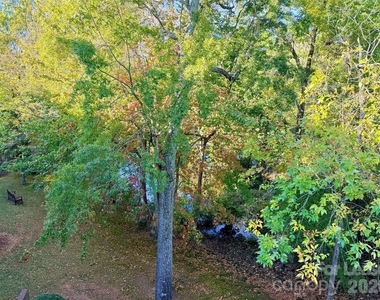 547 Southeast Drive - Photo Thumbnail 33