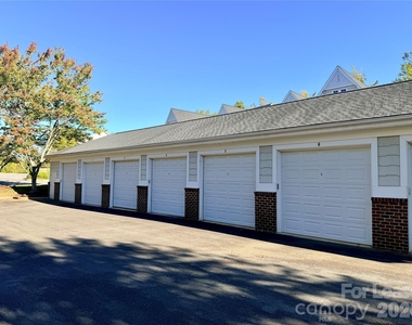 547 Southeast Drive - Photo Thumbnail 36