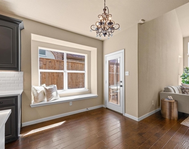1111 Fossil Lake Drive - Photo Thumbnail 13