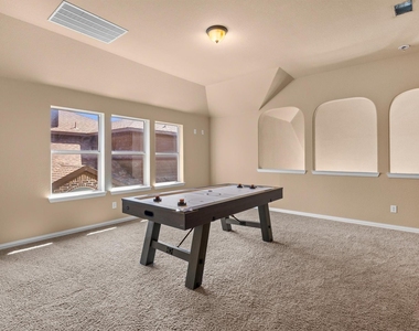 1111 Fossil Lake Drive - Photo Thumbnail 18