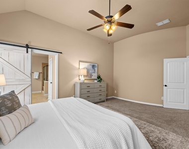 1111 Fossil Lake Drive - Photo Thumbnail 15